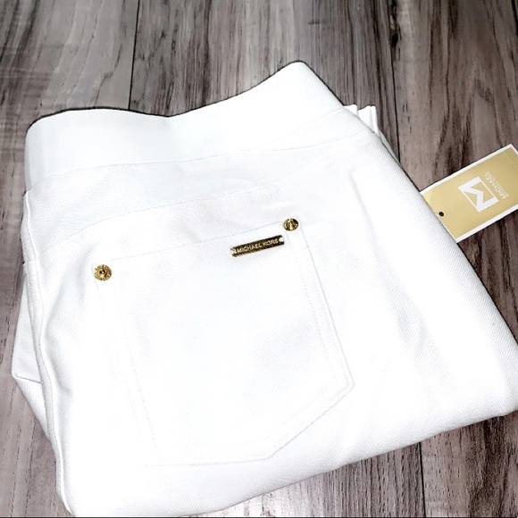 Michael Kors Pants - 🆕MK White Pull-On Pants with Gold Accents